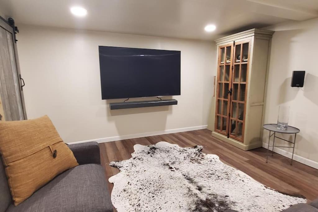 Luxury Dt Cottage - Free Parking - Self Check-In Анкоридж Экстерьер фото